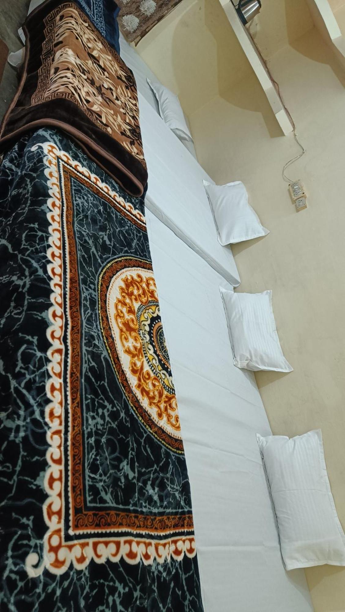 Triveni Home Stay Allāhābād Junction エクステリア 写真